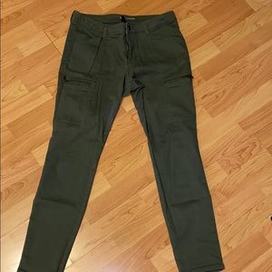 Gap Khaki Legging